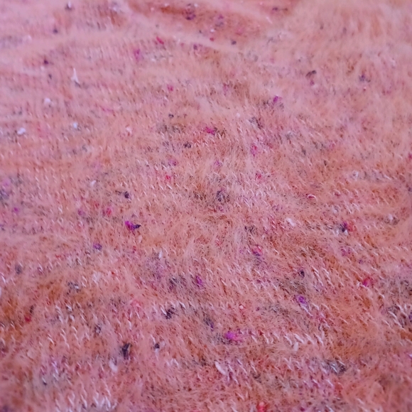 ★SOLD★Wild Fable: Thick Fuzzy V-Neck Sweater - Picture 4 of 10